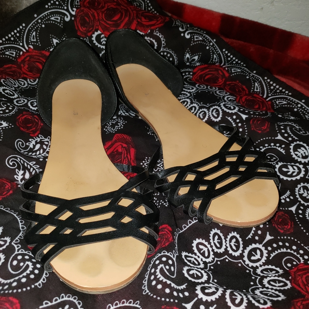 Express sandal size 10m